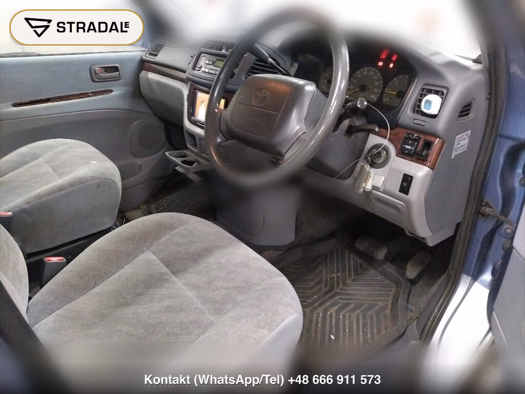TOYOTA HIACE REGIUS 4D 4WD, miniaturka 4
