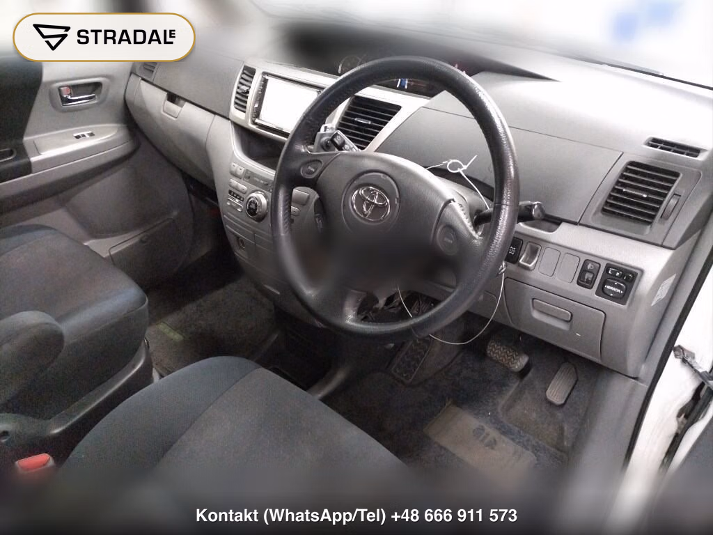 TOYOTA NOAH 4WD S, miniaturka 4