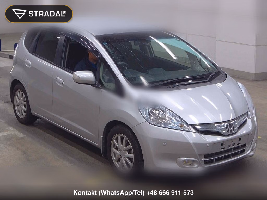 HONDA FIT HYBRID NAVI PREMIUM SELECTION 2011, aukcja z Japonii, zdjęcie 1