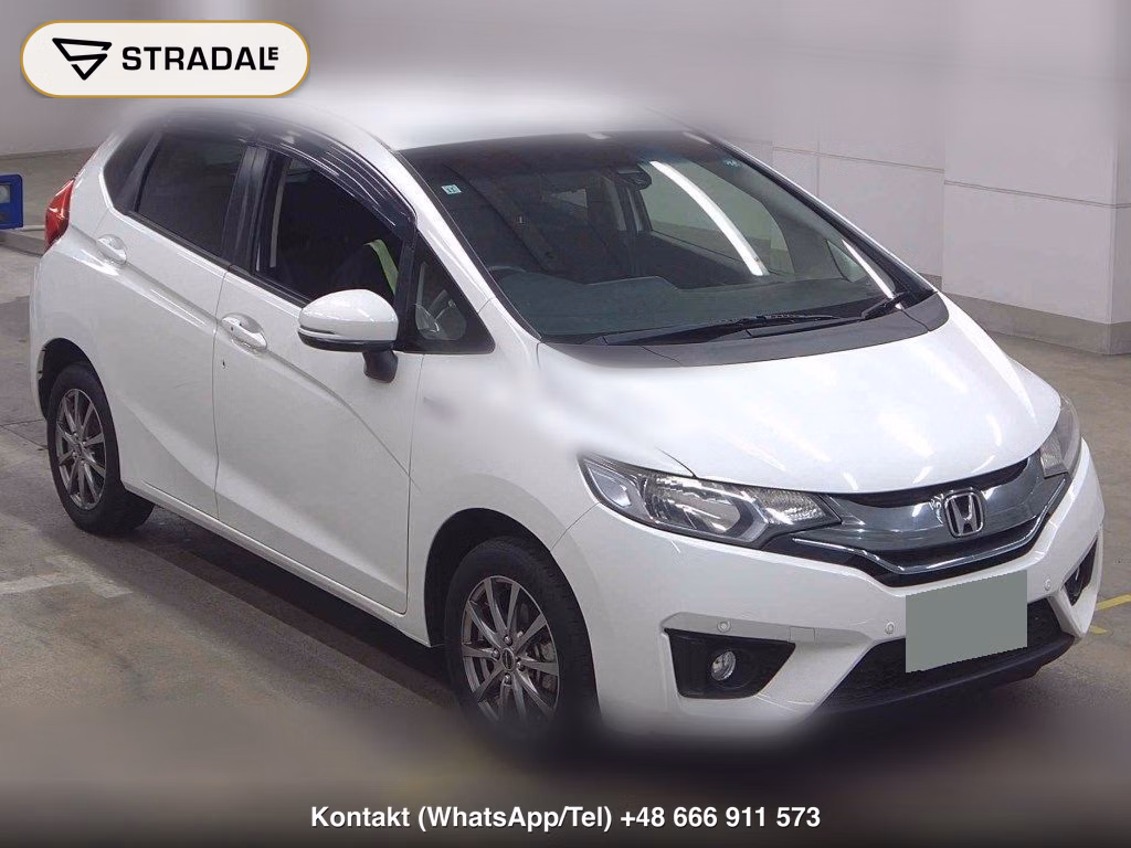 HONDA FIT HYBRID 4WD F PACKAGE 2015, aukcja z Japonii, zdjęcie 1