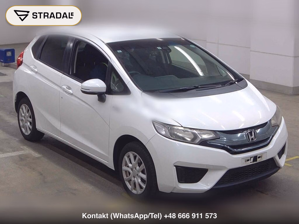 HONDA FIT HYBRID 4WD F PACKAGE 2015, aukcja z Japonii, zdjęcie 1