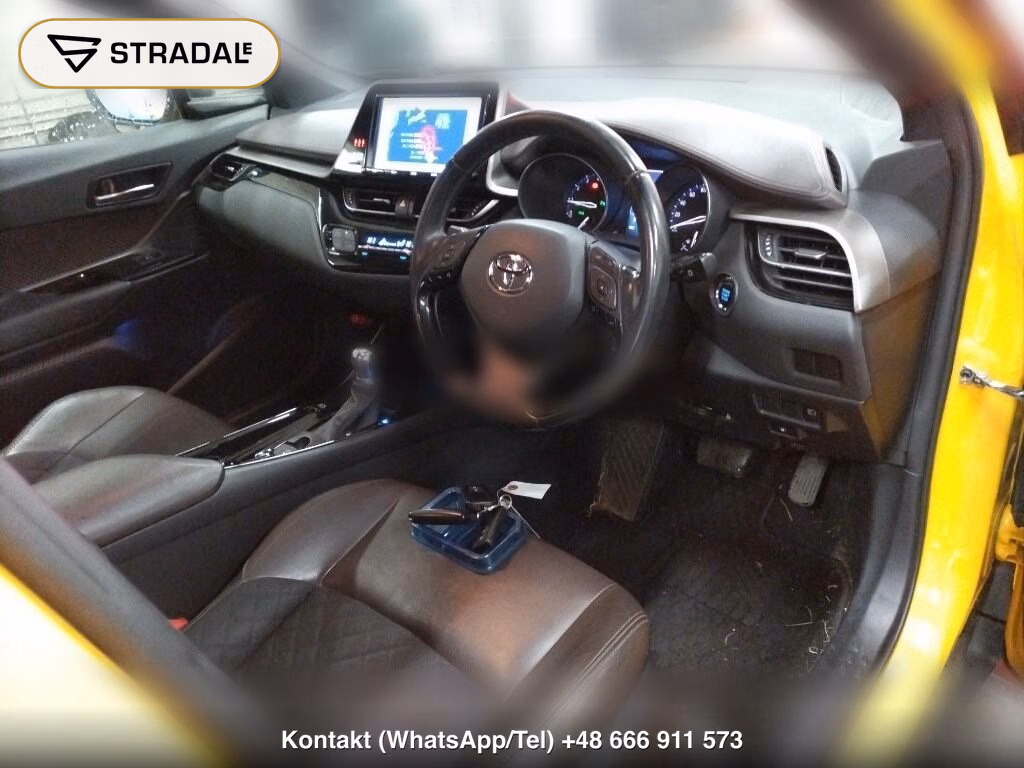 TOYOTA C-HR 4WD G-T, miniaturka 4