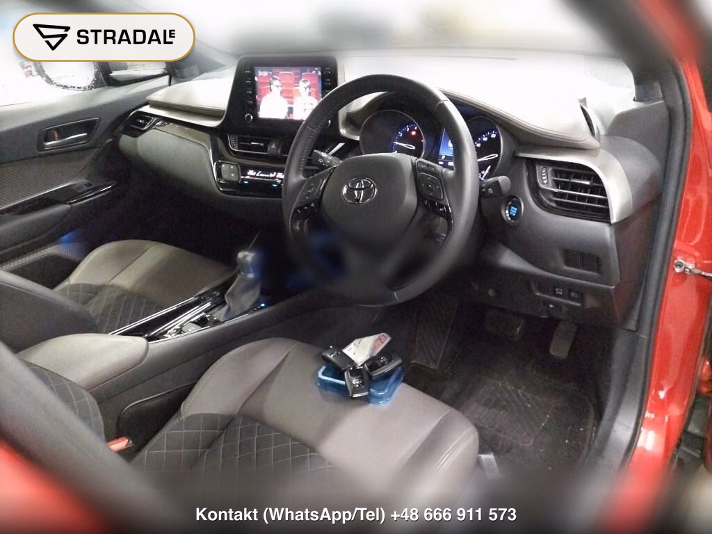 TOYOTA C-HR 4WD G-T, miniaturka 4