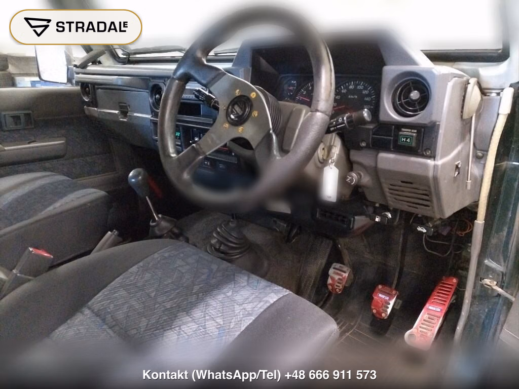 TOYOTA LAND CRUISER 70 3D 4WD ZX, miniaturka 4