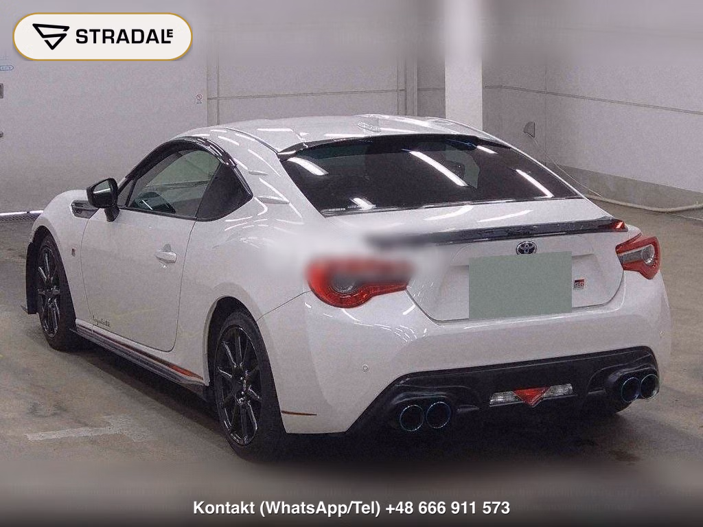 TOYOTA 86 GR SPORT, miniaturka 3