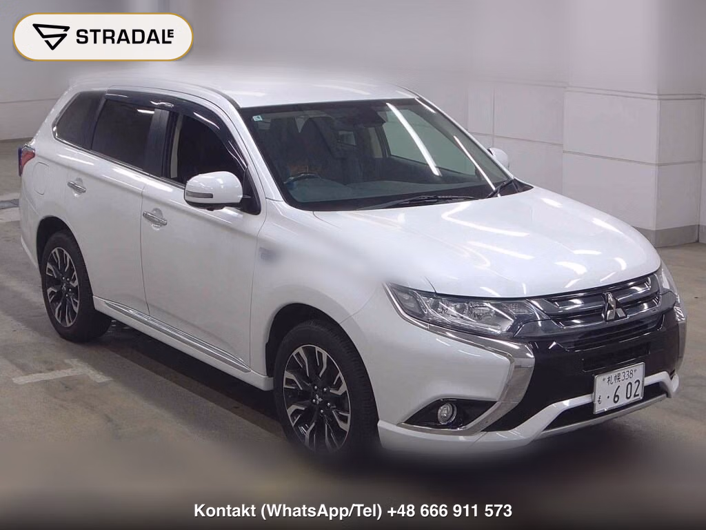 MITSUBISHI OUTLANDER PHEV 4WD G NAVI PACKAGE 2016, aukcja z Japonii, zdjęcie 1