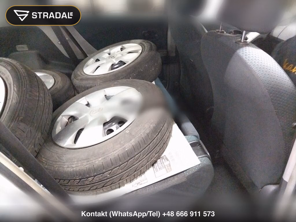 TOYOTA VITZ 5D 4WD F, miniaturka 7