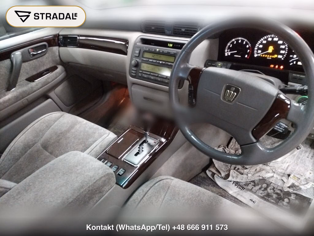 TOYOTA CROWN MAJESTA 4D 4WD 4.0C TYPE I-FOUR, miniaturka 4
