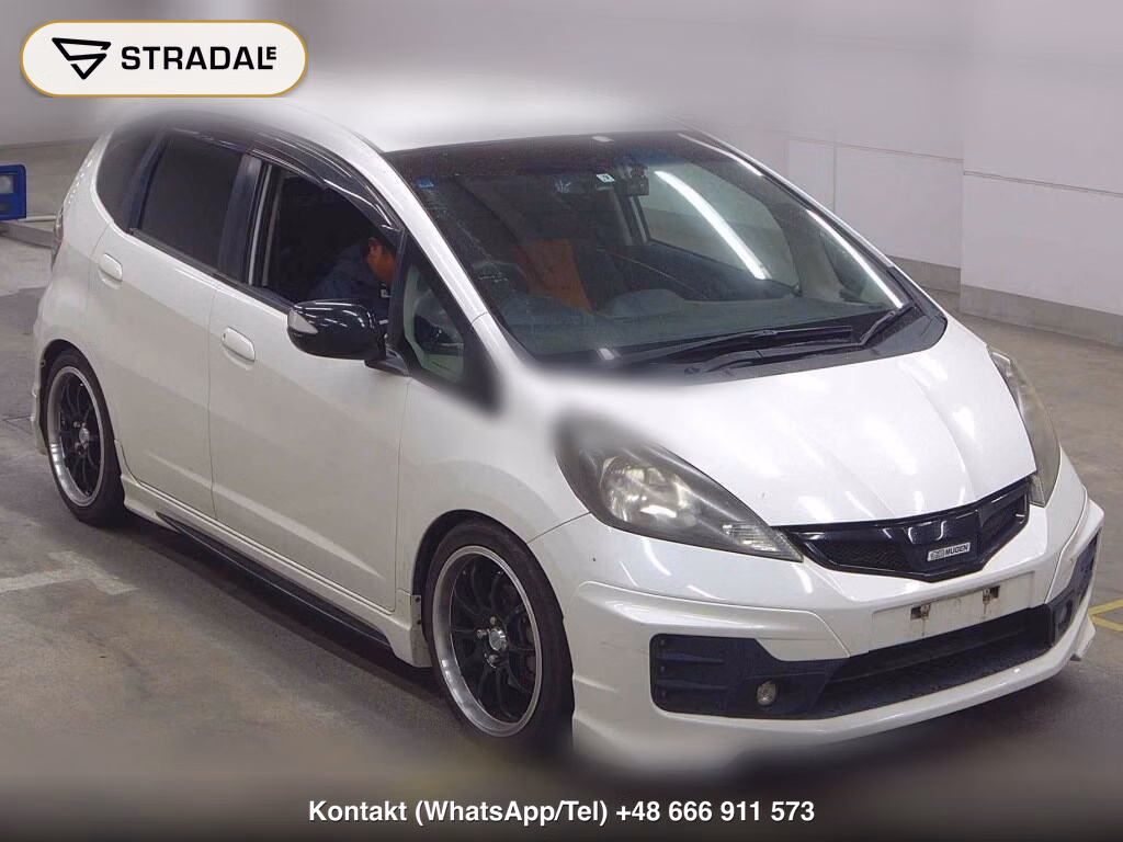 HONDA FIT RS 2011, aukcja z Japonii, zdjęcie 1
