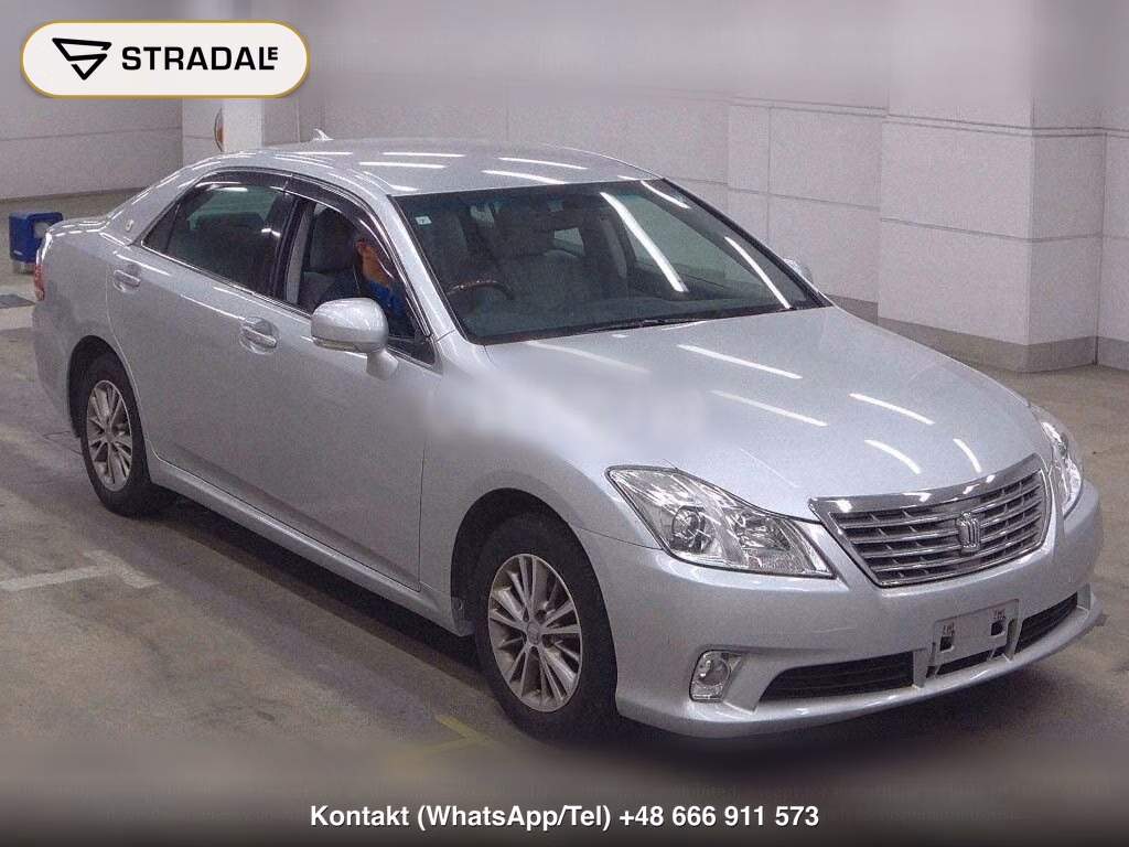 TOYOTA CROWN 4D 4WD ROYAL SALOON I-FOUR, miniaturka 2