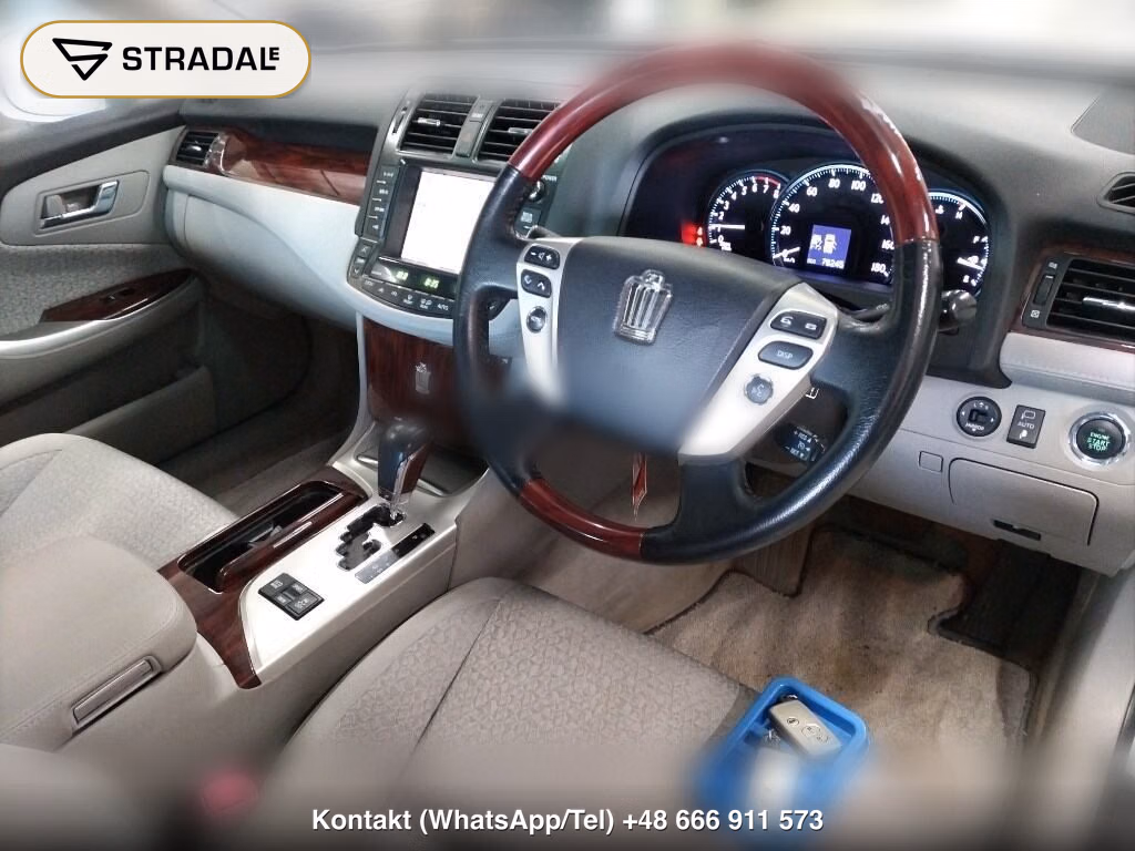 TOYOTA CROWN 4D 4WD ROYAL SALOON I-FOUR, miniaturka 4