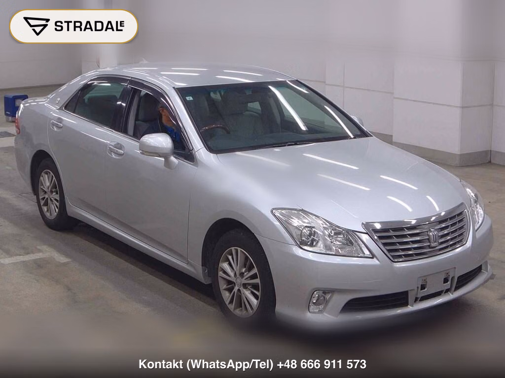 TOYOTA CROWN 4D 4WD ROYAL SALOON I-FOUR 2011, aukcja z Japonii, zdjęcie 1