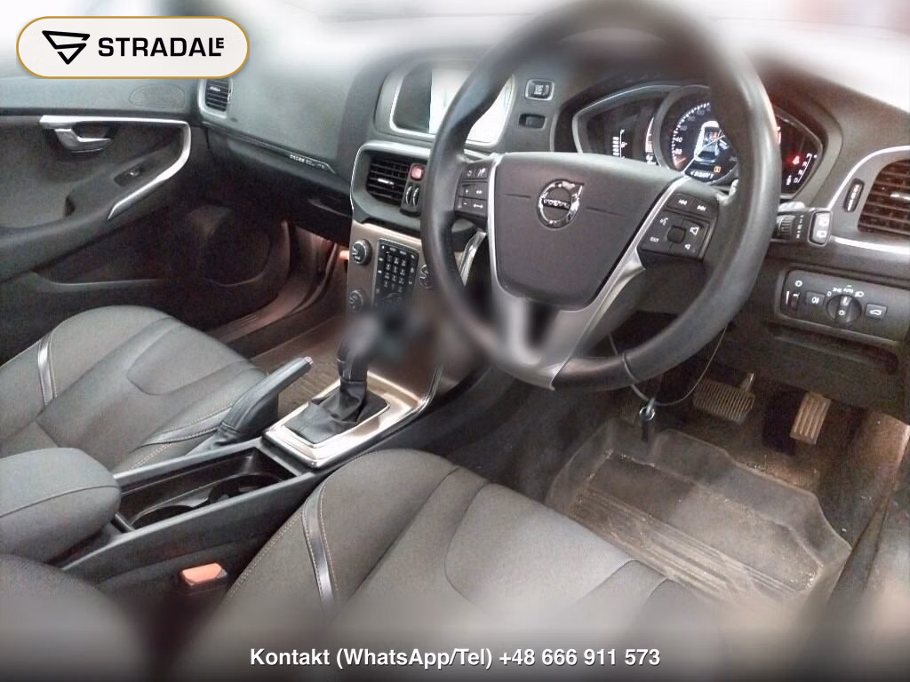 VOLVO V40 4WD CROSS COUNTRY T5 AWD MOMENTUM, miniaturka 4