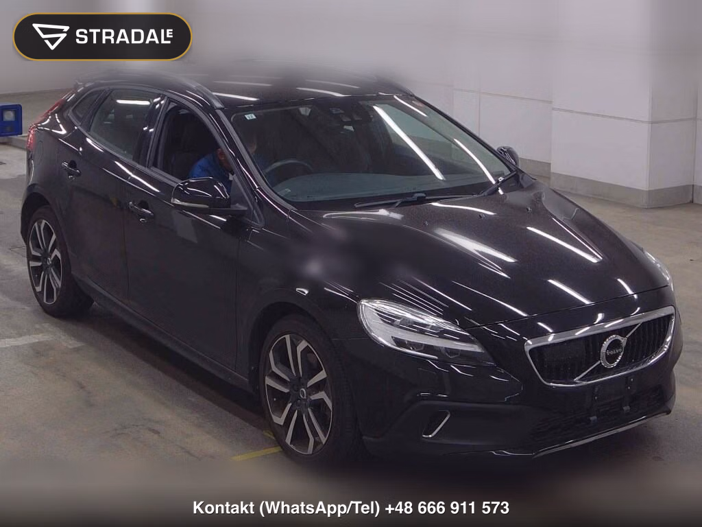 VOLVO V40 4WD CROSS COUNTRY T5 AWD MOMENTUM 2017, aukcja z Japonii, zdjęcie 1