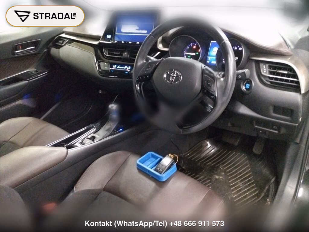 TOYOTA C-HR 4WD G-T, miniaturka 4
