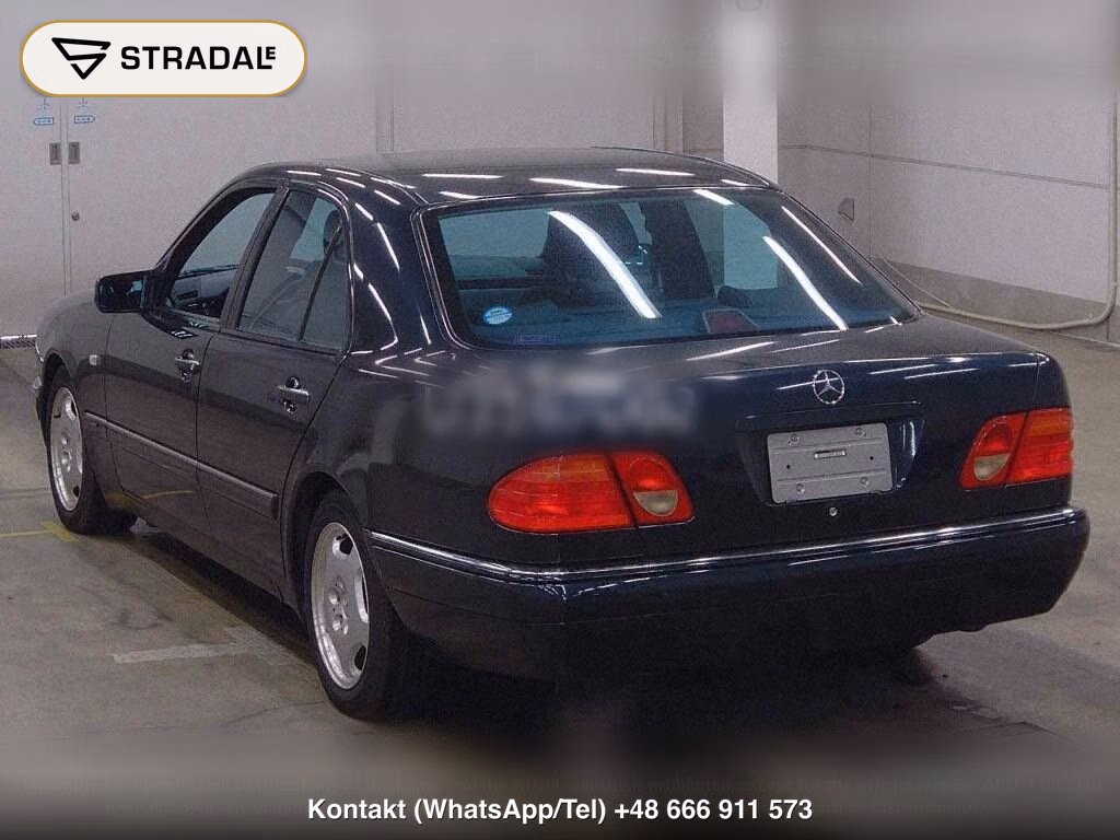 MERCEDES BENZ E-CLASS 4D E400 AVANTGARDE, miniaturka 3