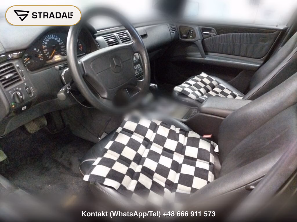 MERCEDES BENZ E-CLASS 4D E400 AVANTGARDE, miniaturka 4