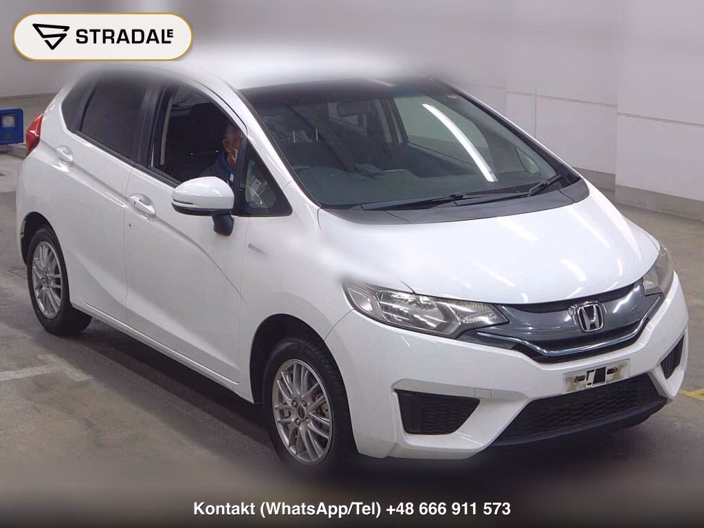 HONDA FIT HYBRID 4WD F PACKAGE 2015, aukcja z Japonii, zdjęcie 1