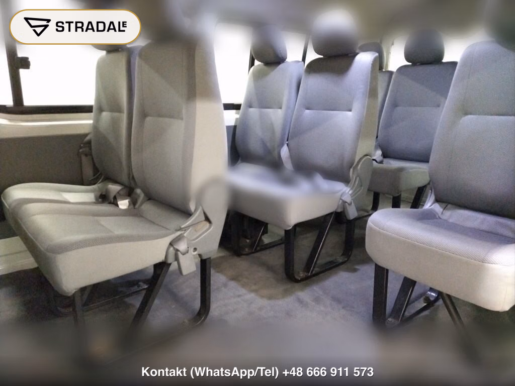 TOYOTA HIACE WAGON 4D 4WD DX, miniaturka 7