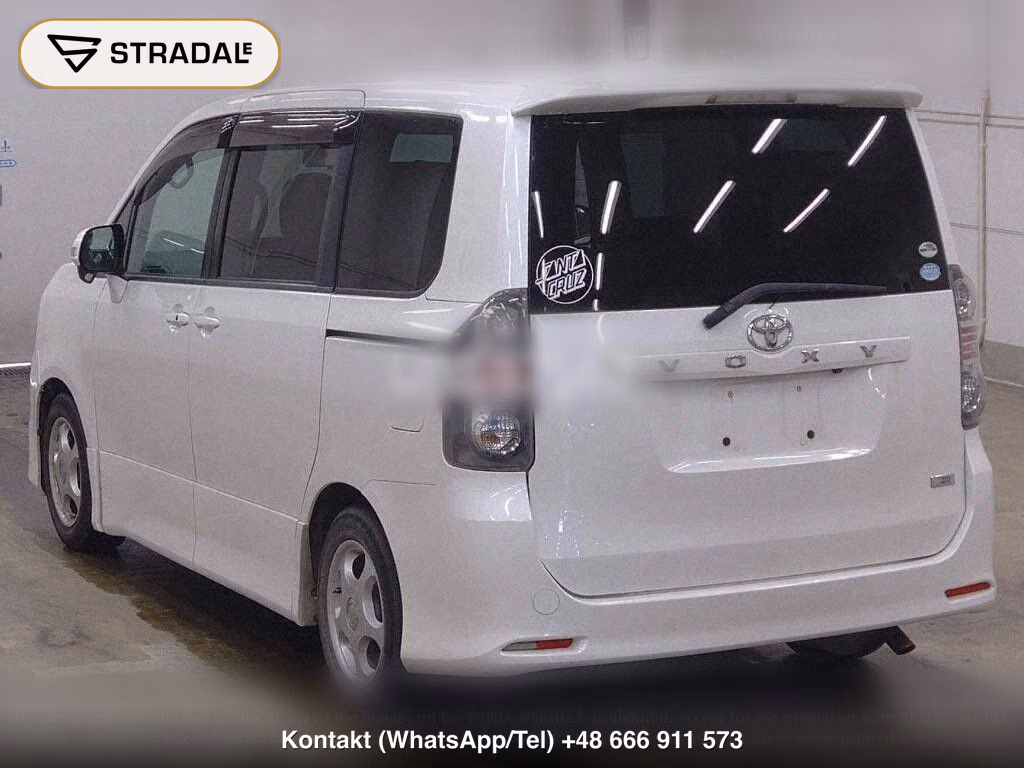 TOYOTA VOXY 4WD ZS, miniaturka 3
