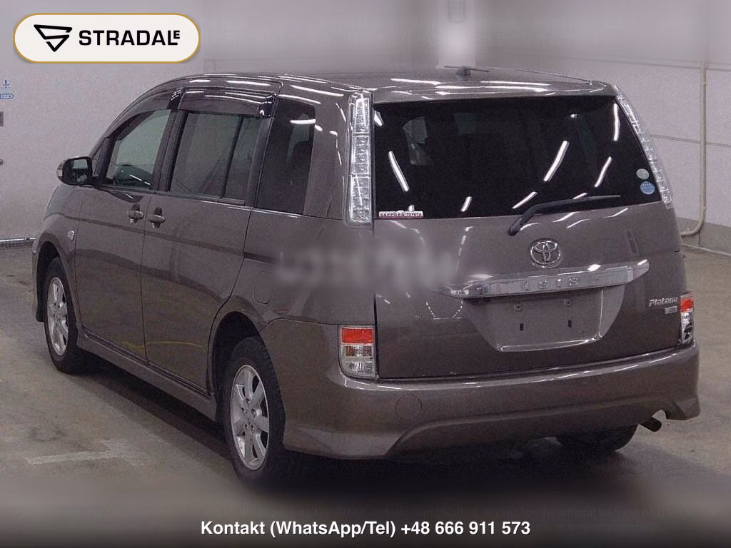 TOYOTA ISIS 4WD PLATANA, miniaturka 3