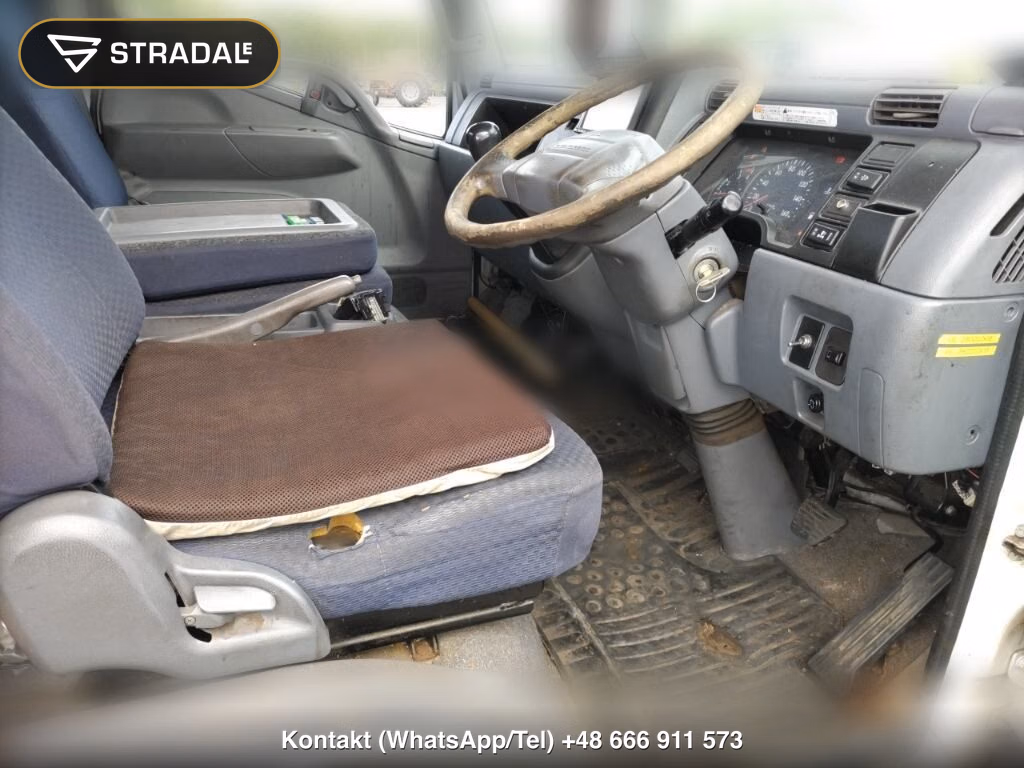 MITSUBISHI FUSO CANTER 2D LOADING VEHICLE, miniaturka 4