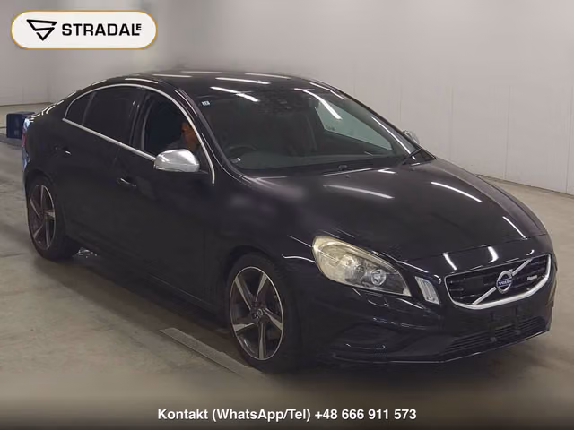 VOLVO S60 T4 R-DESIGN 2013, samochód z aukcji Japonii