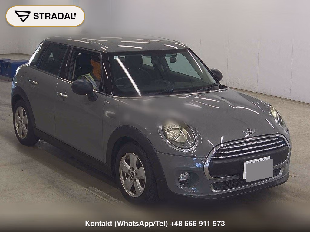 MINI MINI 5D ONE 2017, aukcja z Japonii, zdjęcie 1