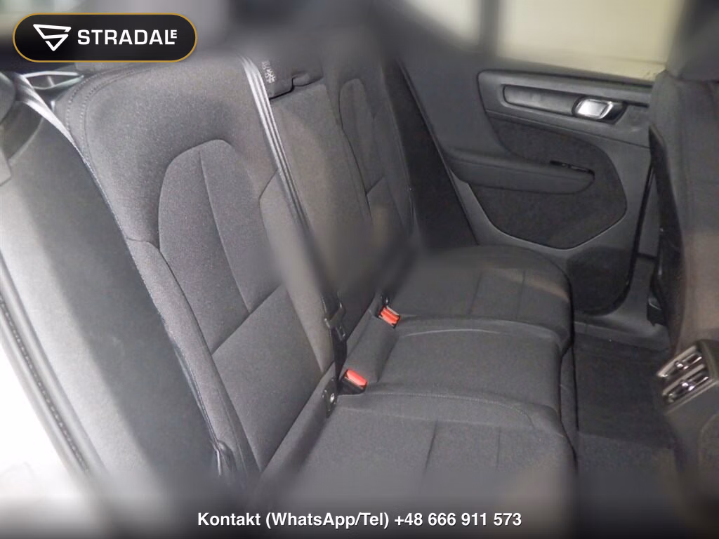 VOLVO XC40 4WD B4 AWD MOMENTUM, miniaturka 7