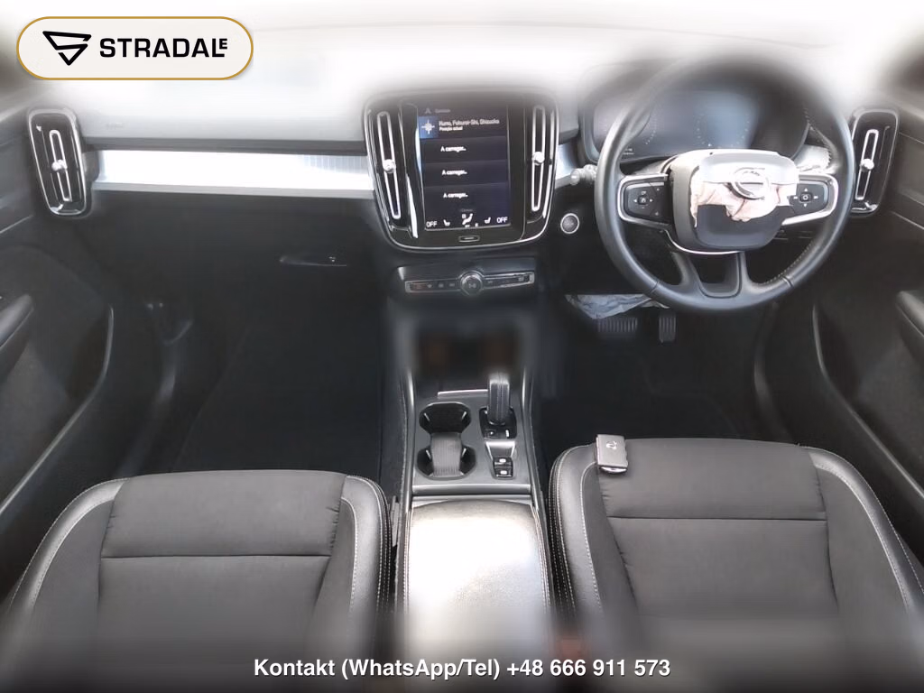 VOLVO XC40 4WD T4 AWD MOMENTUM, miniaturka 4