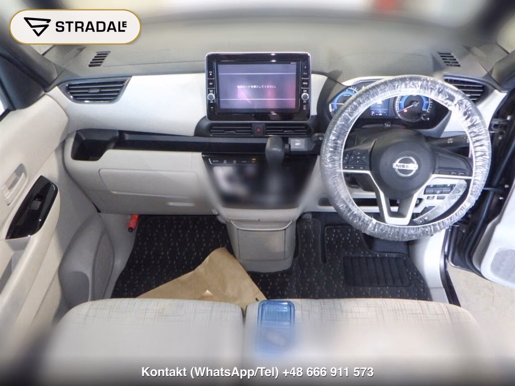 NISSAN ROOX X, miniaturka 4