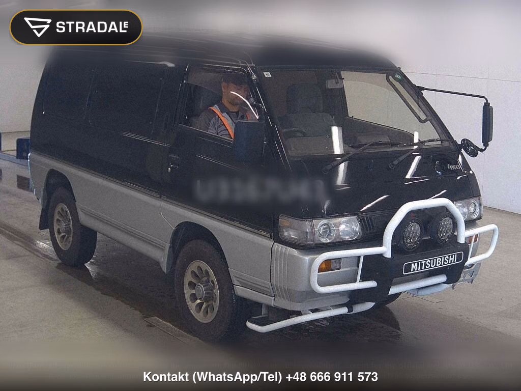 MITSUBISHI DELICA STAR WAGON 4D 4WD GLX, miniaturka 2