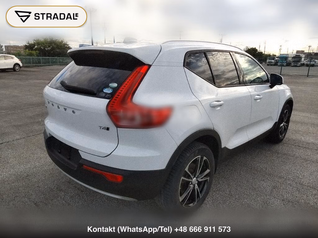 VOLVO XC40 4WD T4 AWD MOMENTUM, miniaturka 6