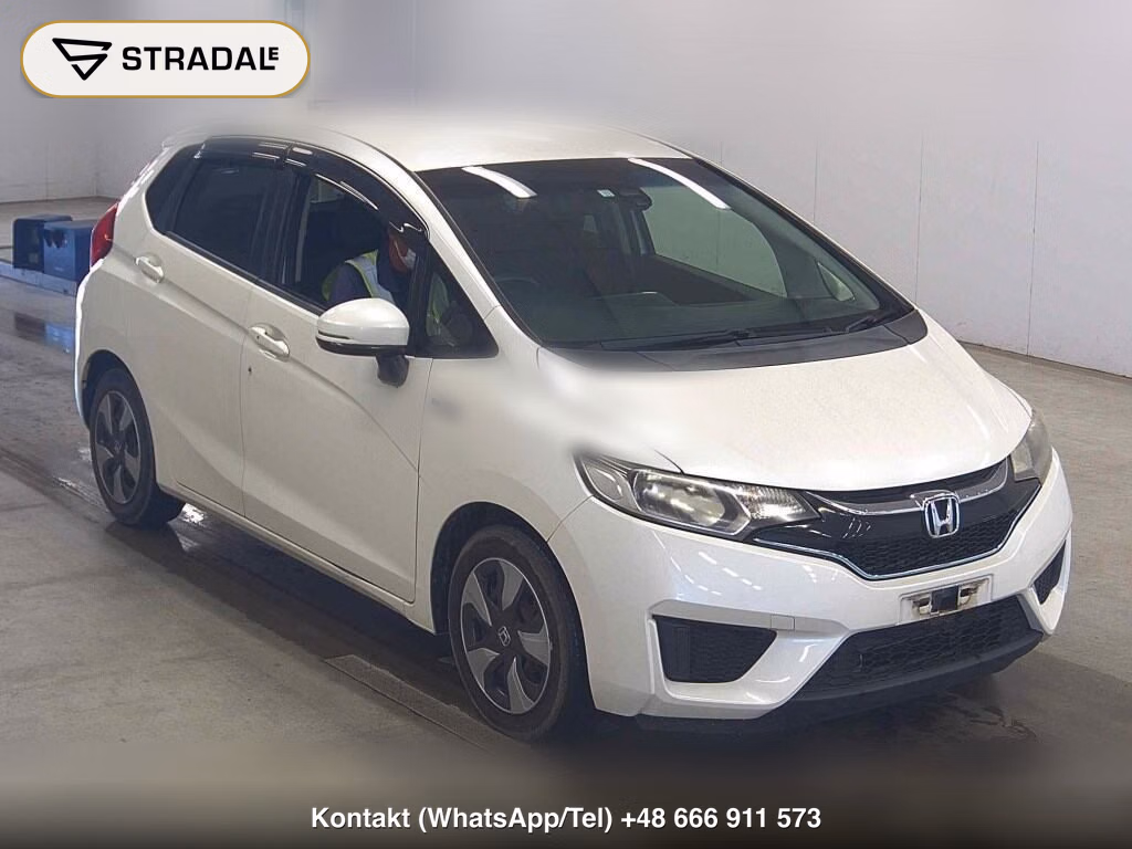 HONDA FIT HYBRID F PACKAGE 2016, aukcja z Japonii, zdjęcie 1