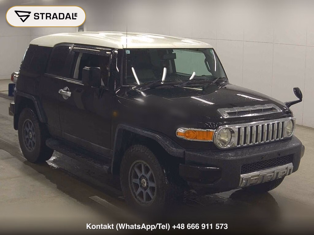 TOYOTA FJ CRUISER 4WD COLOR PACKAGE 2011, aukcja z Japonii, zdjęcie 1