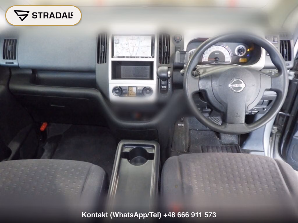 NISSAN SERENA 5D, miniaturka 4