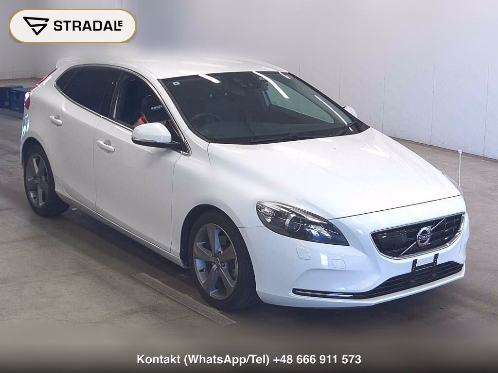 VOLVO V40 T4 SE 2013, aukcja z Japonii, zdjęcie 1
