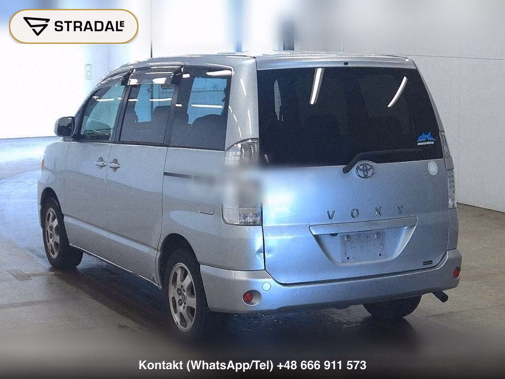 TOYOTA VOXY X, miniaturka 3