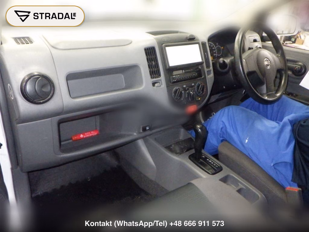 NISSAN AD 4WD, miniaturka 4