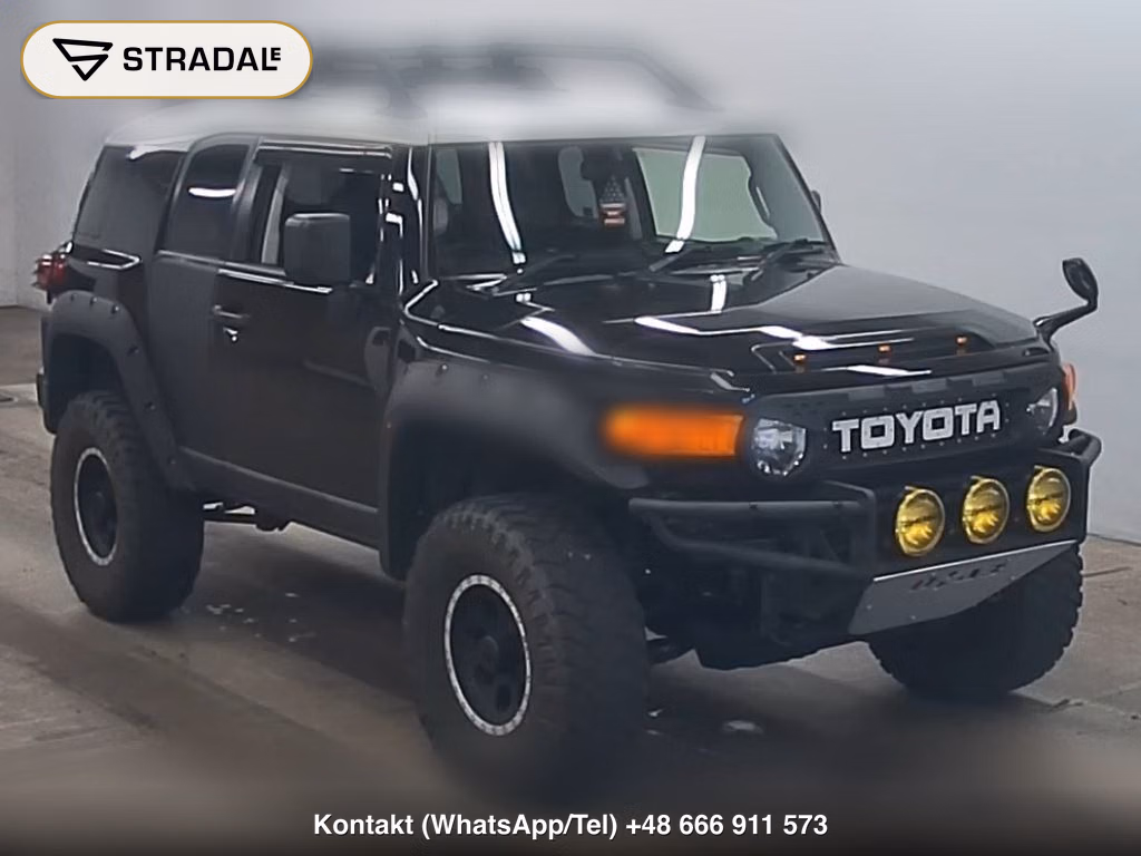TOYOTA FJ CRUISER 4WD BLACK COLOR PACKAGE 2013, aukcja z Japonii, zdjęcie 1