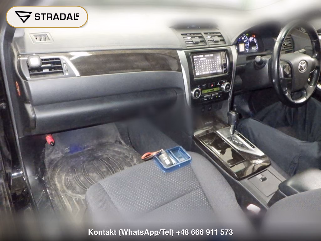 TOYOTA CAMRY 4D HYBRID G PACKAGE, miniaturka 4