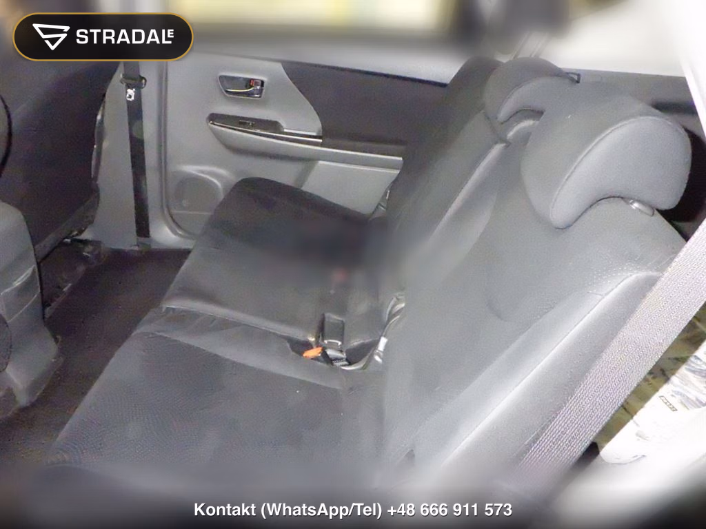 TOYOTA PRIUS ALPHA S TUNE BLACK, miniaturka 7