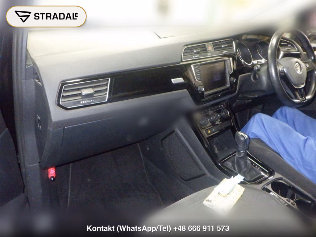 VOLKSWAGEN GOLF TOURAN TSI HIGH LINE, miniaturka 4