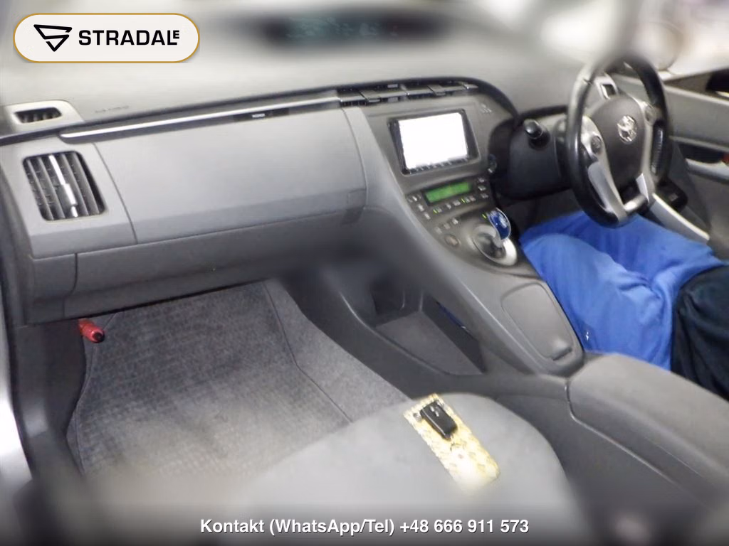 TOYOTA PRIUS 5D G, miniaturka 4