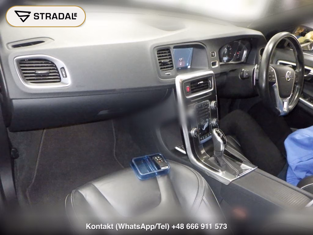 VOLVO V60 T4 R-DESIGN, miniaturka 4