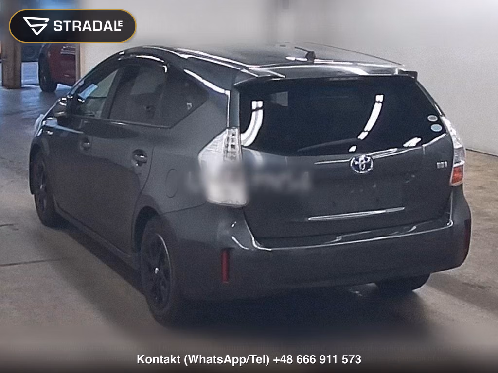 TOYOTA PRIUS ALPHA, miniaturka 3