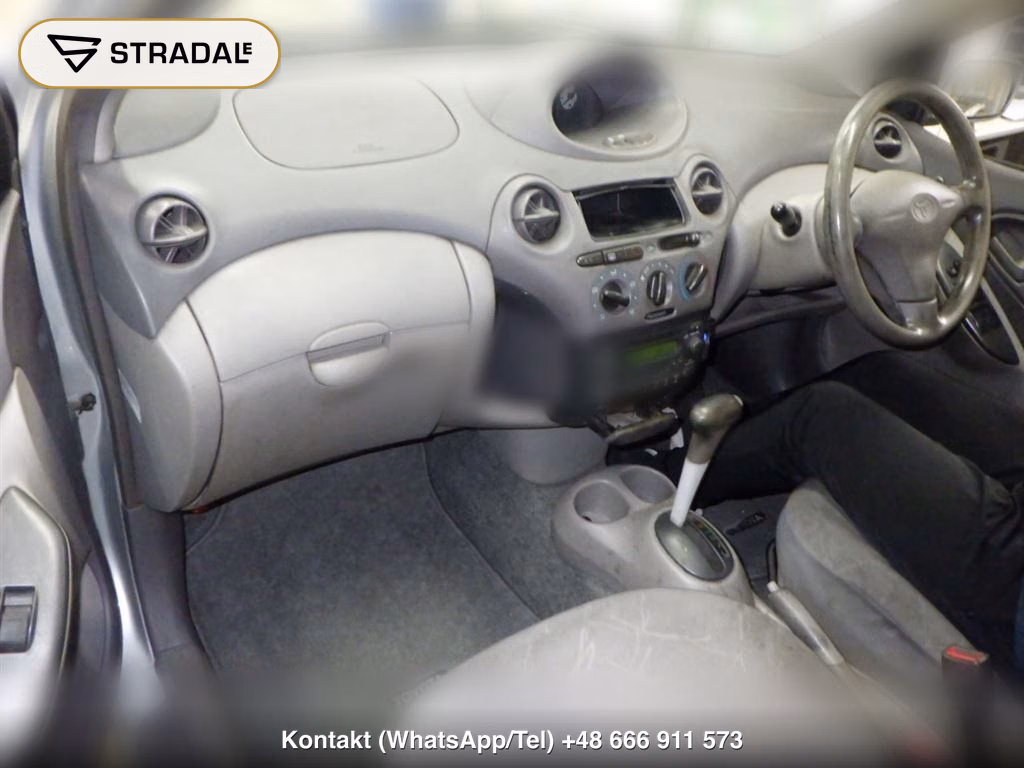 TOYOTA PLATZ 4WD 1.3F, miniaturka 4