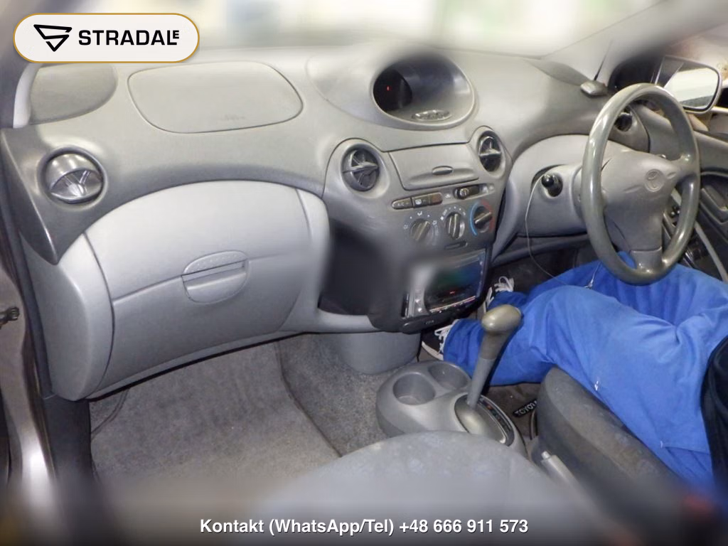 TOYOTA VITZ 5D 4WD, miniaturka 4