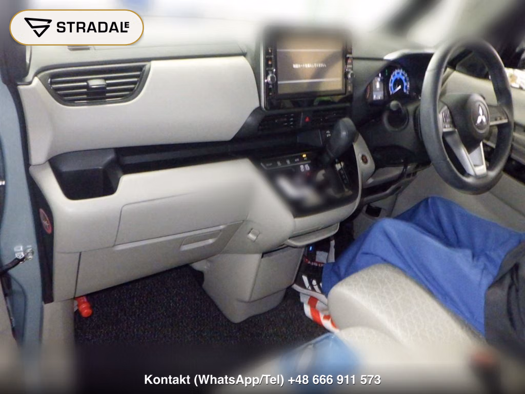 MITSUBISHI EK SPACE T, miniaturka 4