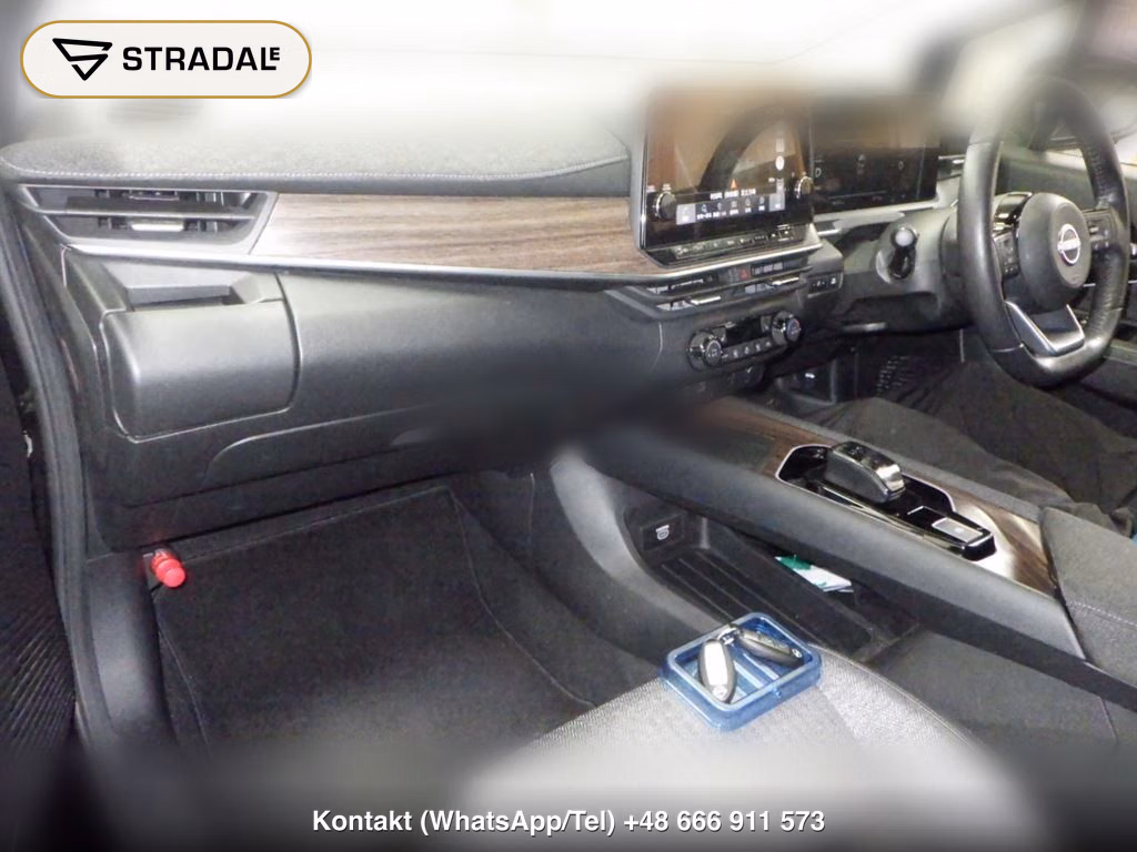 NISSAN AURA 4WD G FOUR, miniaturka 3